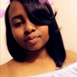 Meet your Posher, Keonia